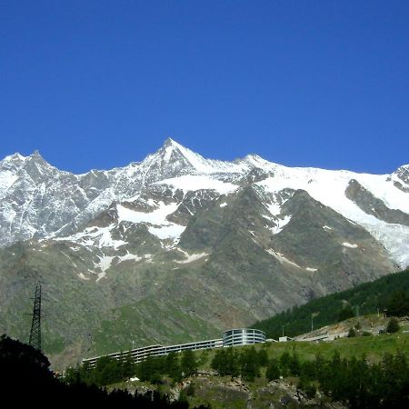 Camping Schonblick Im Saas-Tal Hotel Esterno foto