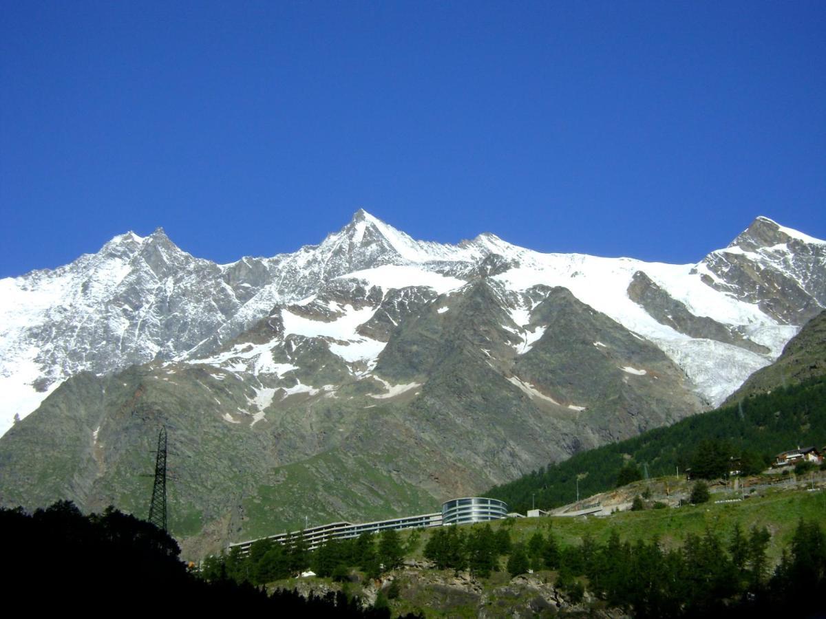 Camping Schonblick Im Saas-Tal Hotel Esterno foto